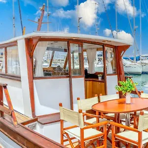 Marta Boat Bateau-hôtel Castelsardo